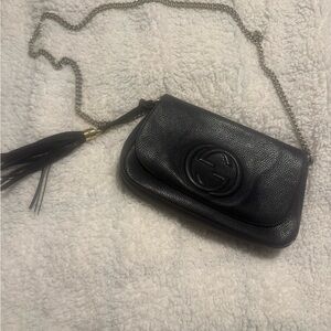 Gucci Black Pebbled Leather Crossbody Bag